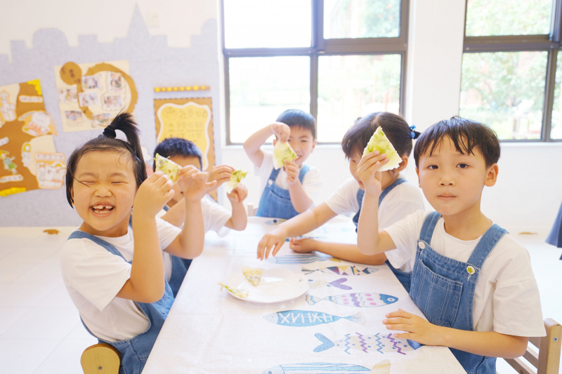 顺时而食，因时而育——美好慧承幼儿园特色教室之烘焙室