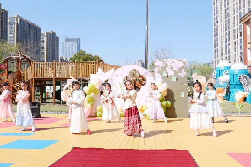 花朝盛宴，共赴春日之约——美好慧承幼儿园第四届古韵花朝节